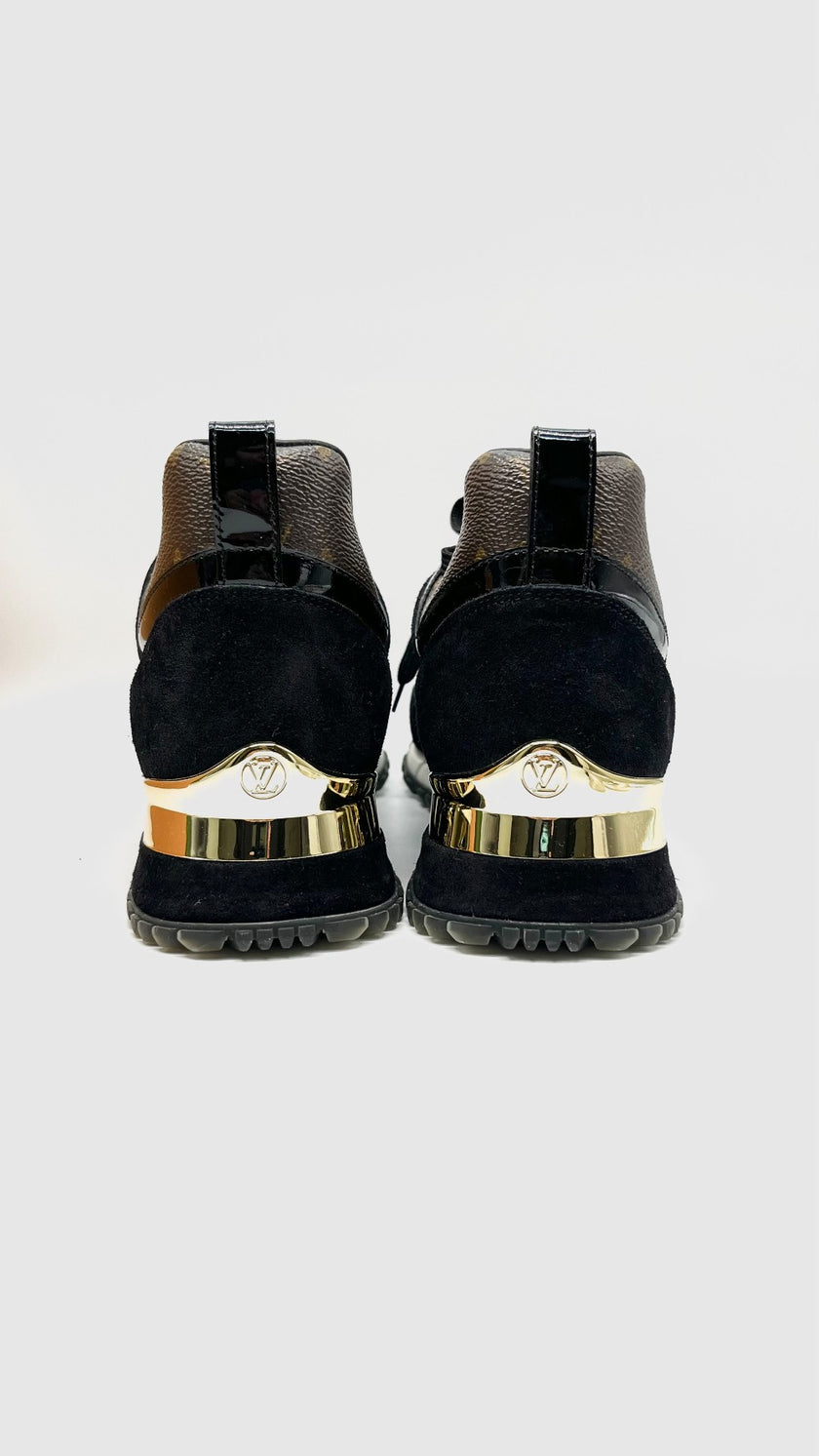 Brand New. LV Run Away Sneaker BLack Mono. 36.5|10526