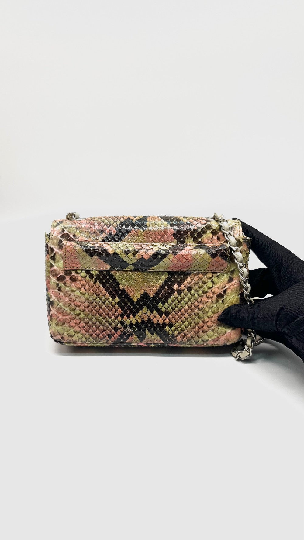 Preowned. Chanel Python Mini Flap Multicolor SHW. 6111892|15306