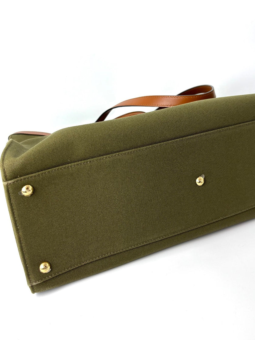 Preowned. Fendi Peekaboo X Tote Large Green. 8BH375-ABVV-208-4927|6229