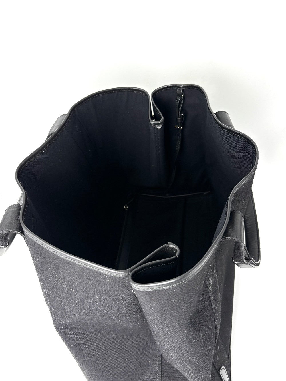 Preowned. Balenciaga Cabas Tote Black. 339936-1090-W-002129|9513