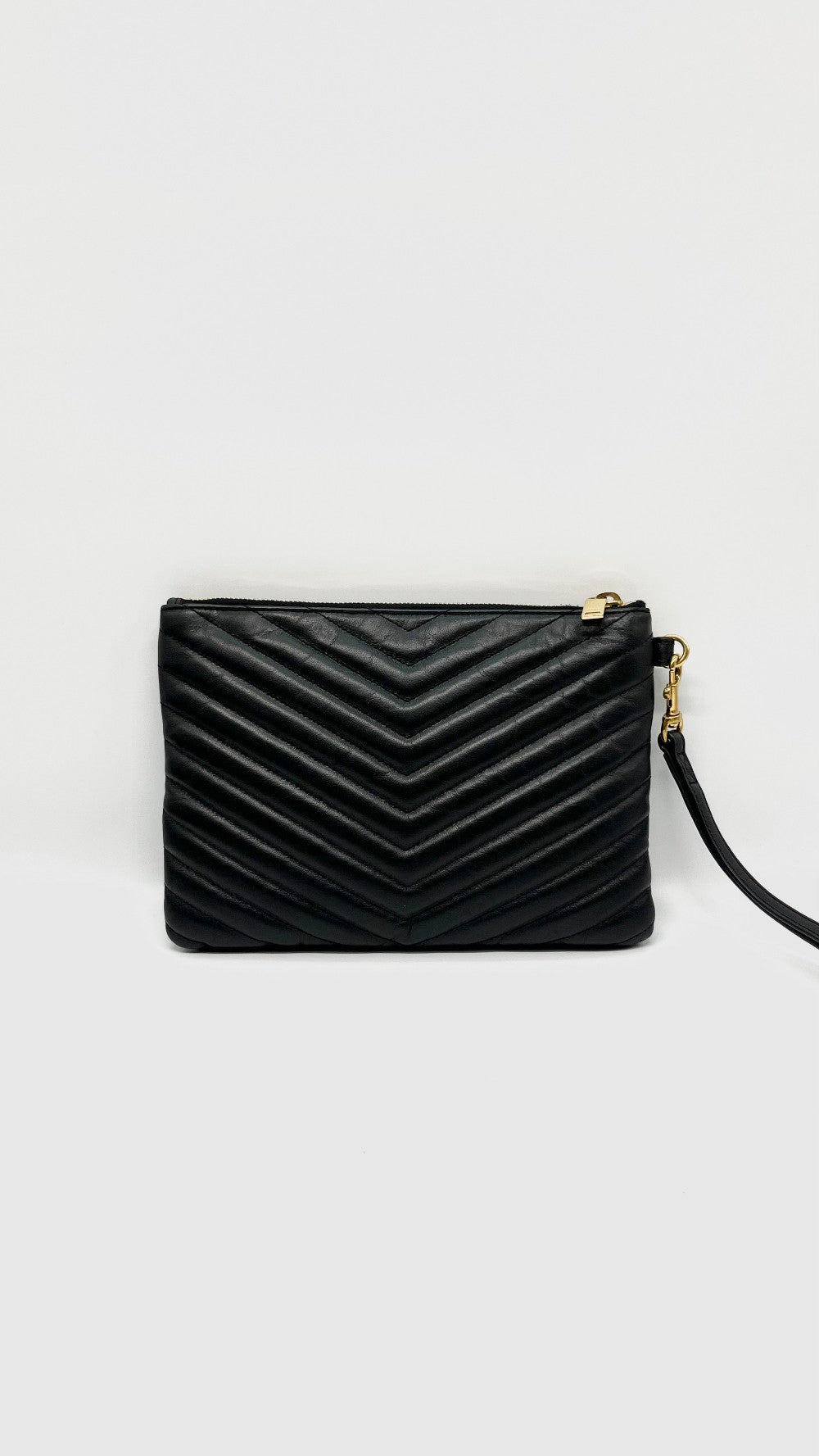 Preowned. YSL Cassandre Matelasse Tablet Pouch Black GHW. P183790390413|10862