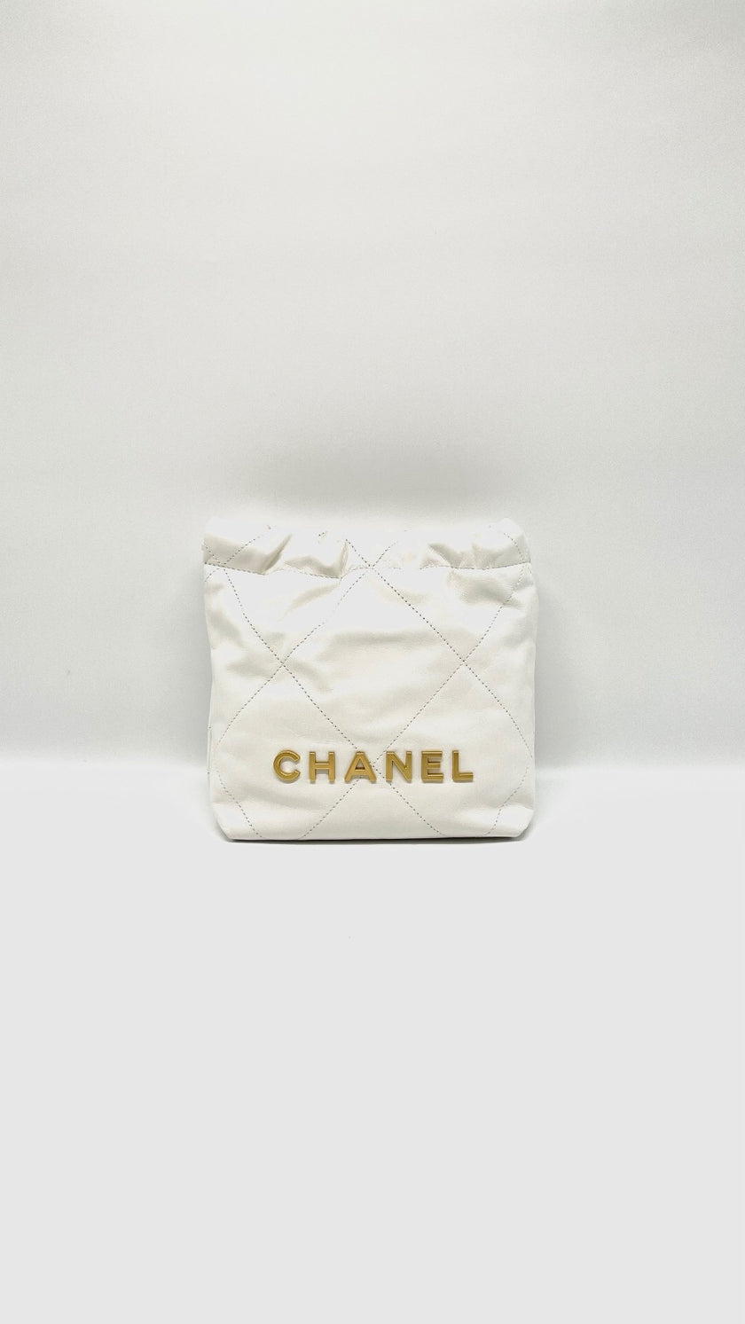 Brand New. Chanel MIni C22 White Calfskin GHW. T2CUN9KH|15191