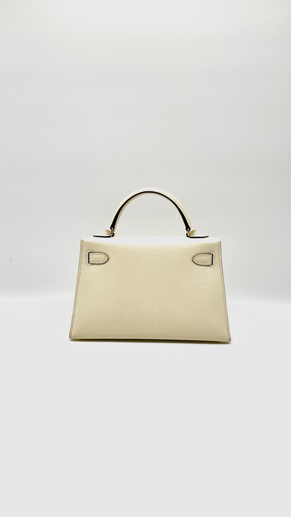 Preowned. Hermes Mini Kelly Nata Epsom GHW. BMM719PY|13739