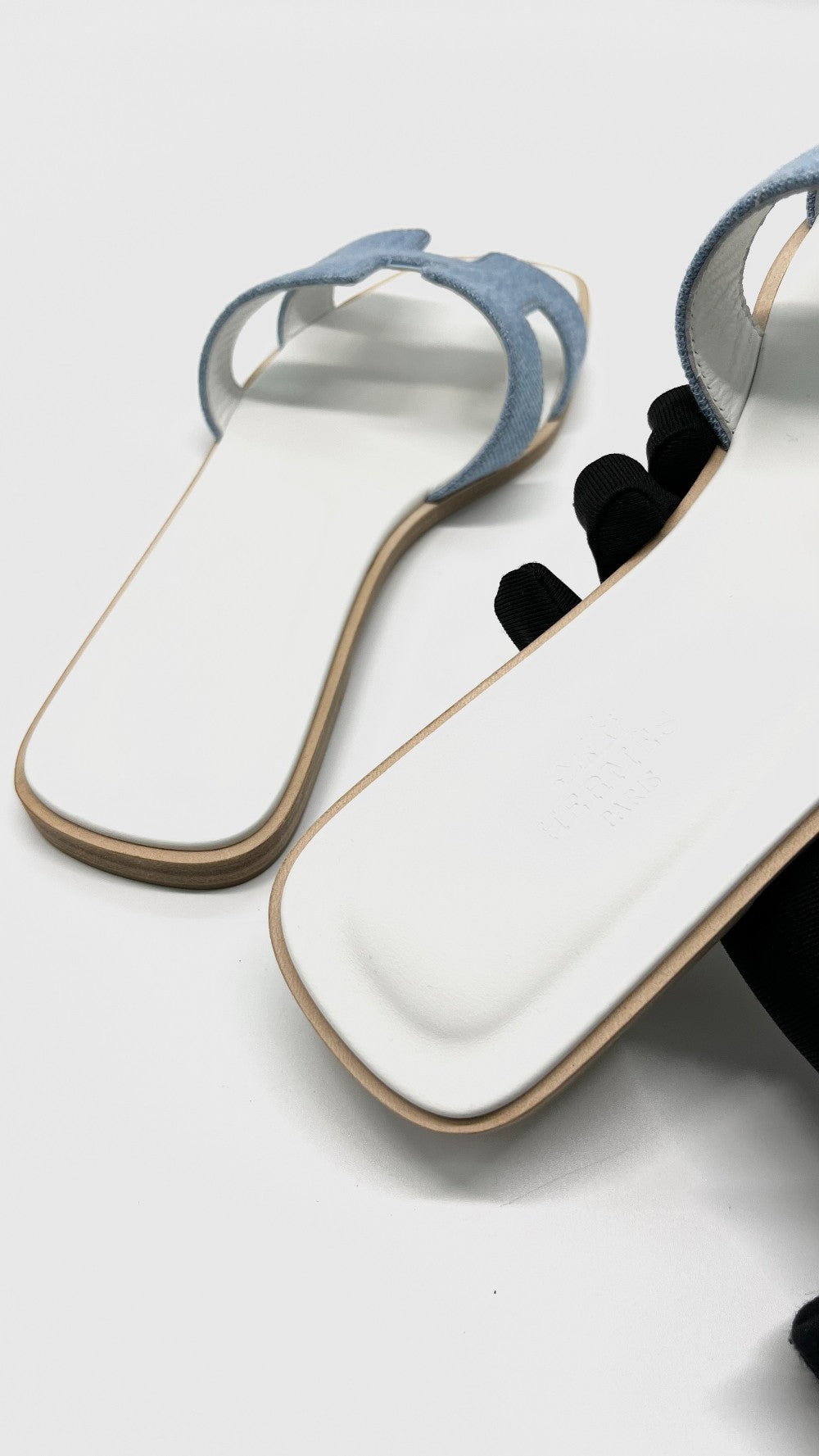 Brand New. Hermes Oran Sandals Light Denim/White. 38.5|10252