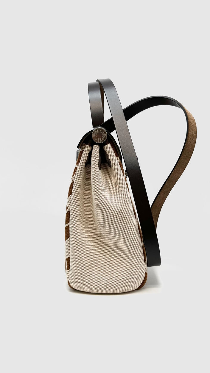 Like New. Hermes Herbag 31 Canvas Maillons&Co PHW. WCH010BP|16575