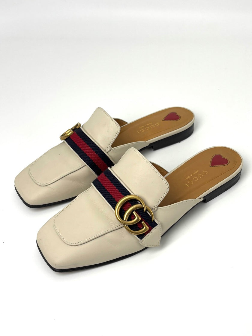 Preowned. Gucci Mule White. 36|7580