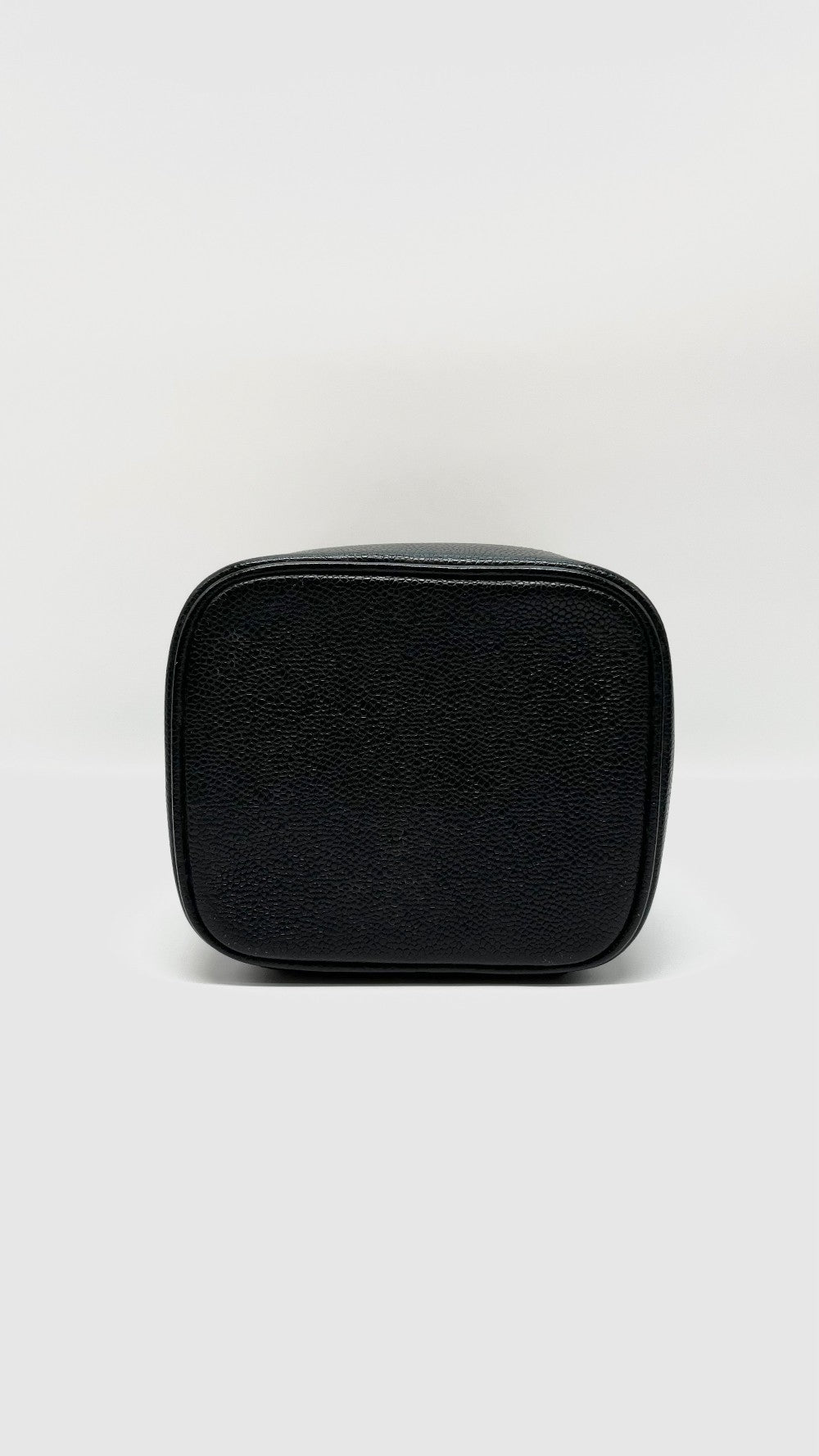 Preowned. Chanel Coco Vanity Bucket Black Caviar GHW. 5850515|9628