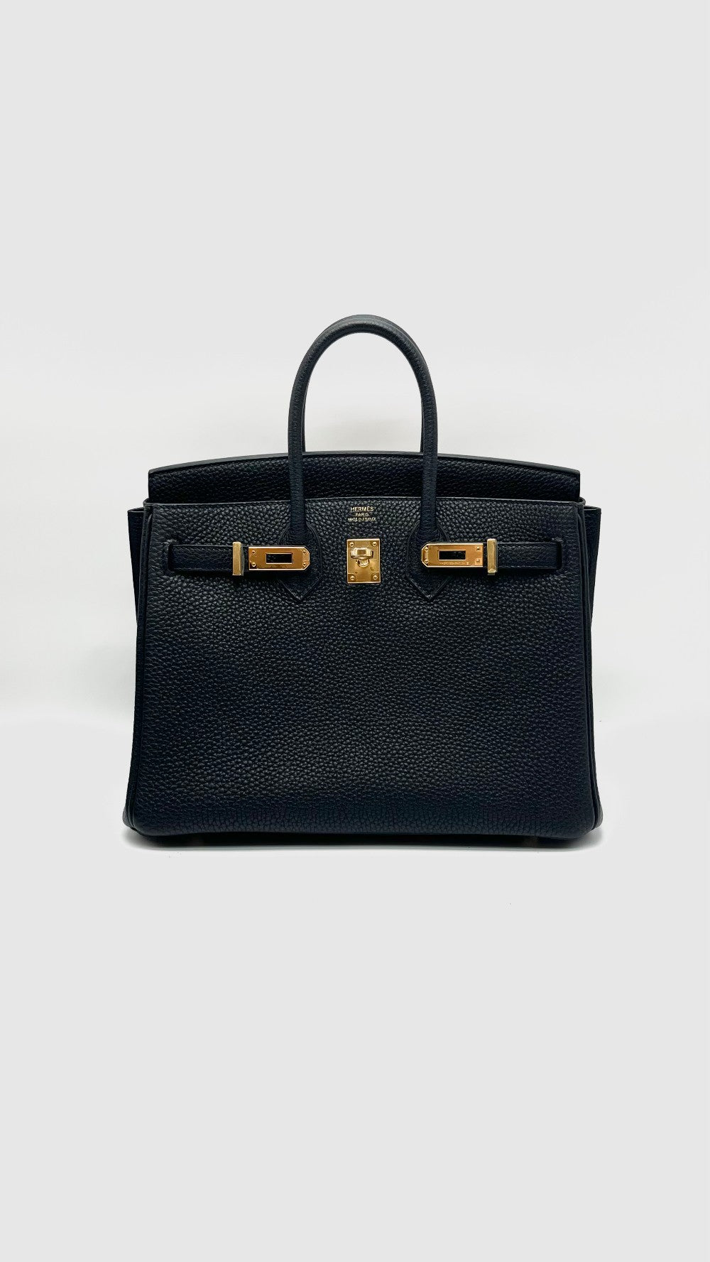 Like New. Hermes Birkin 25 Black Togo GHW. UPY663TN|16266