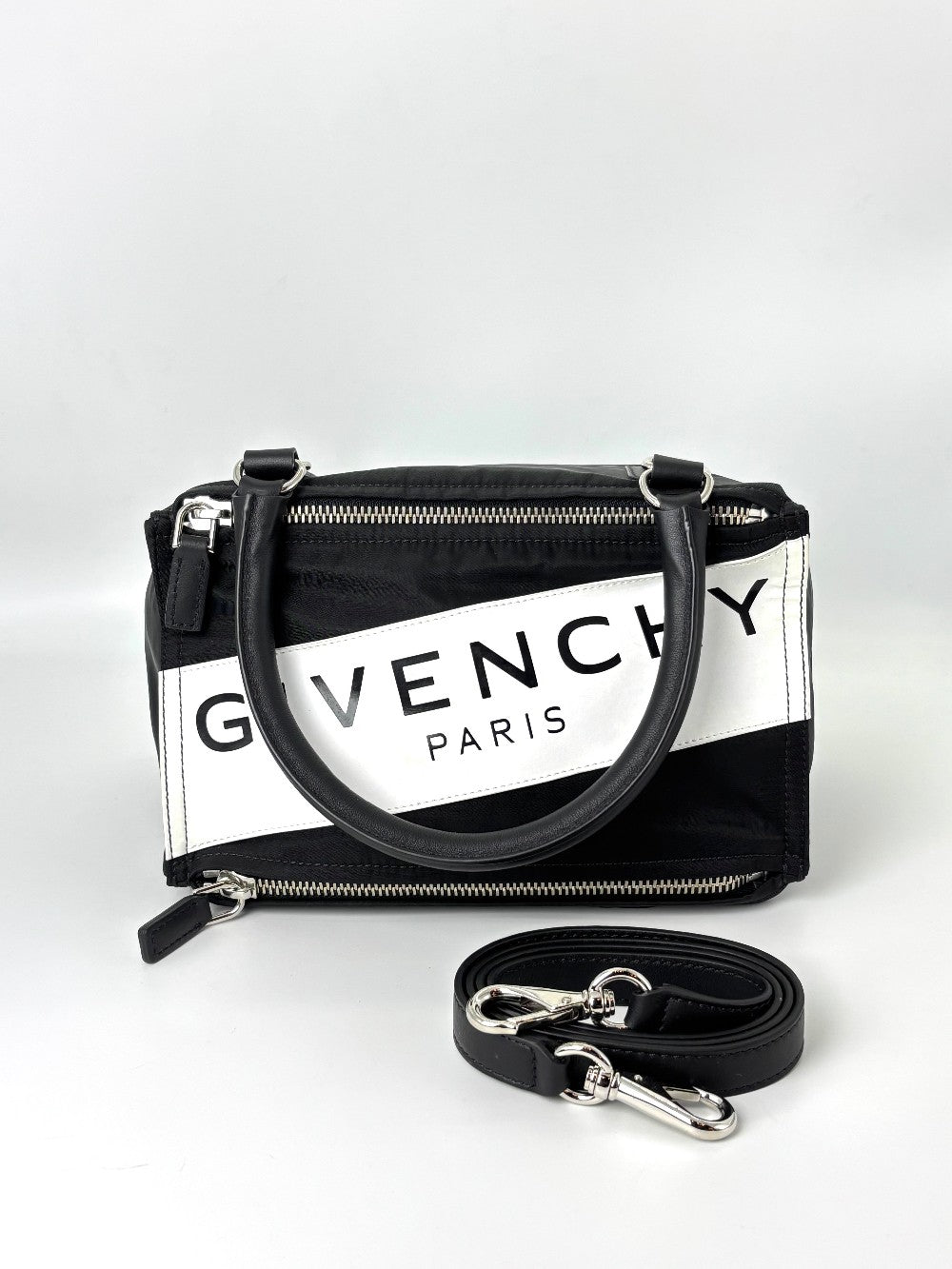 Brand New. Givenchy Pandora Nylon Small Black|6009