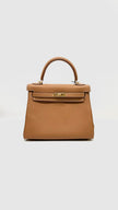 Brand New. Hermes Kelly 25 Gold Togo GHW. KMI686AS|9733