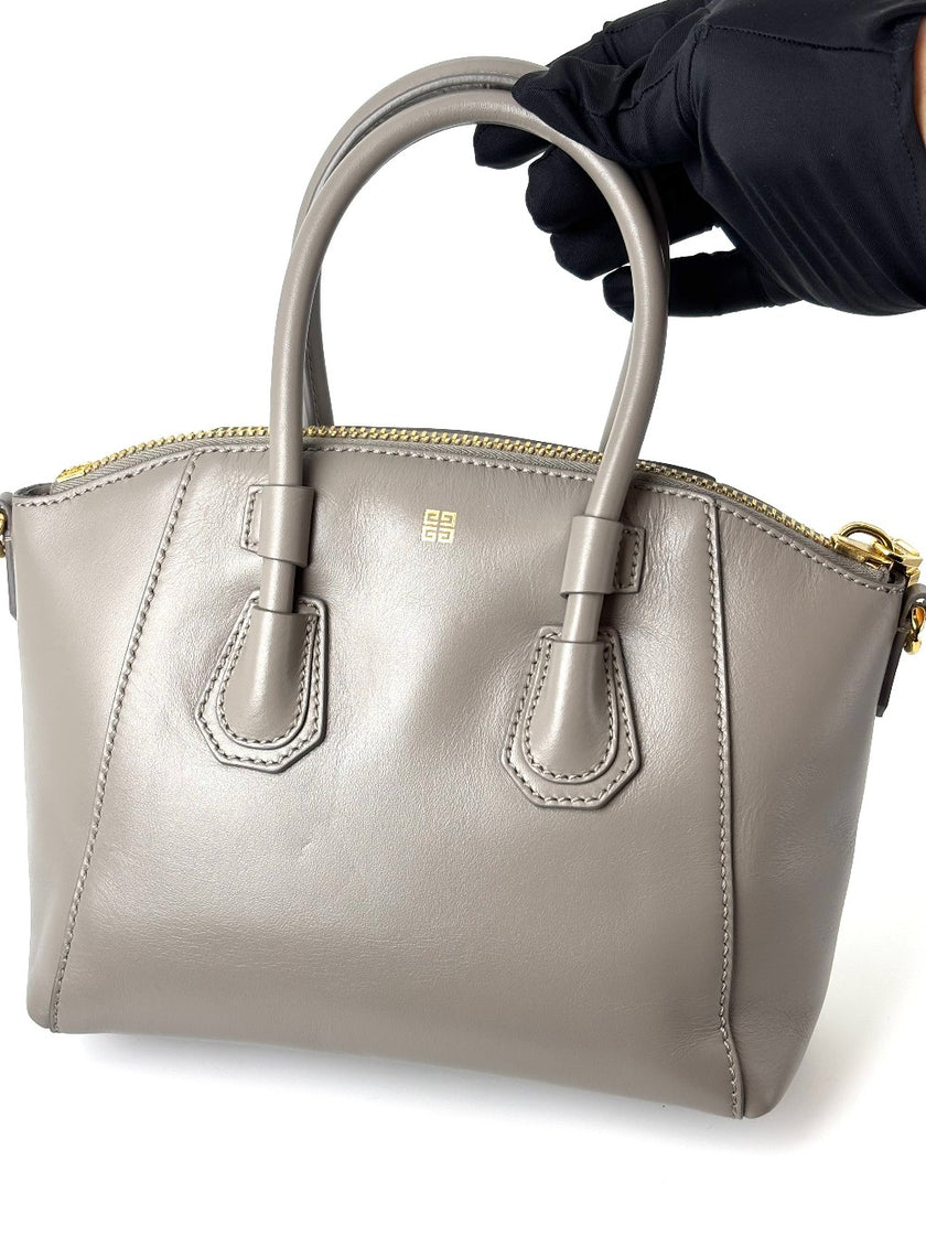 [SALE] Preowned. Givenchy Soft Antigona Mini Gray. GAL0262|6148
