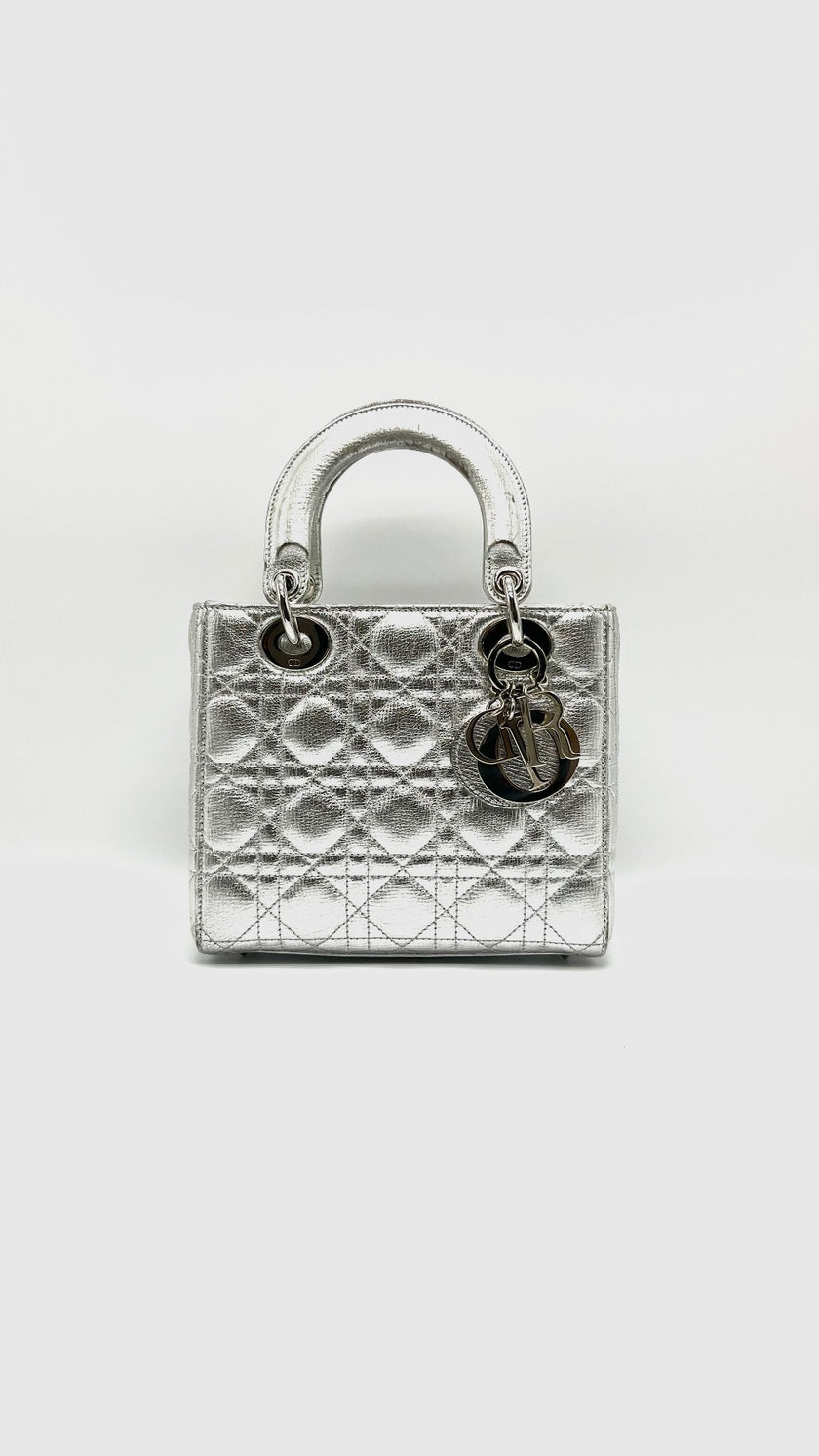 Preowned. Lady Dior Small Silver SHW. 29MA1108|16137