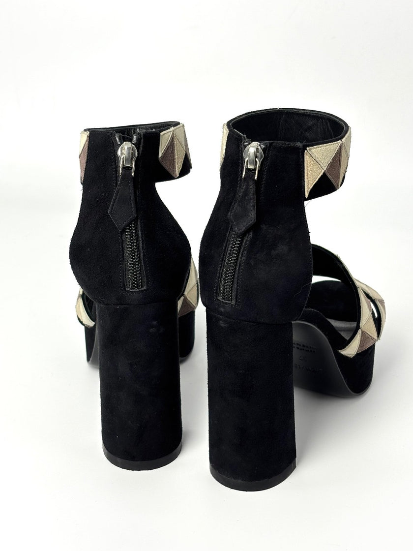 Preowned. Hermes Heels Black. 37|8963