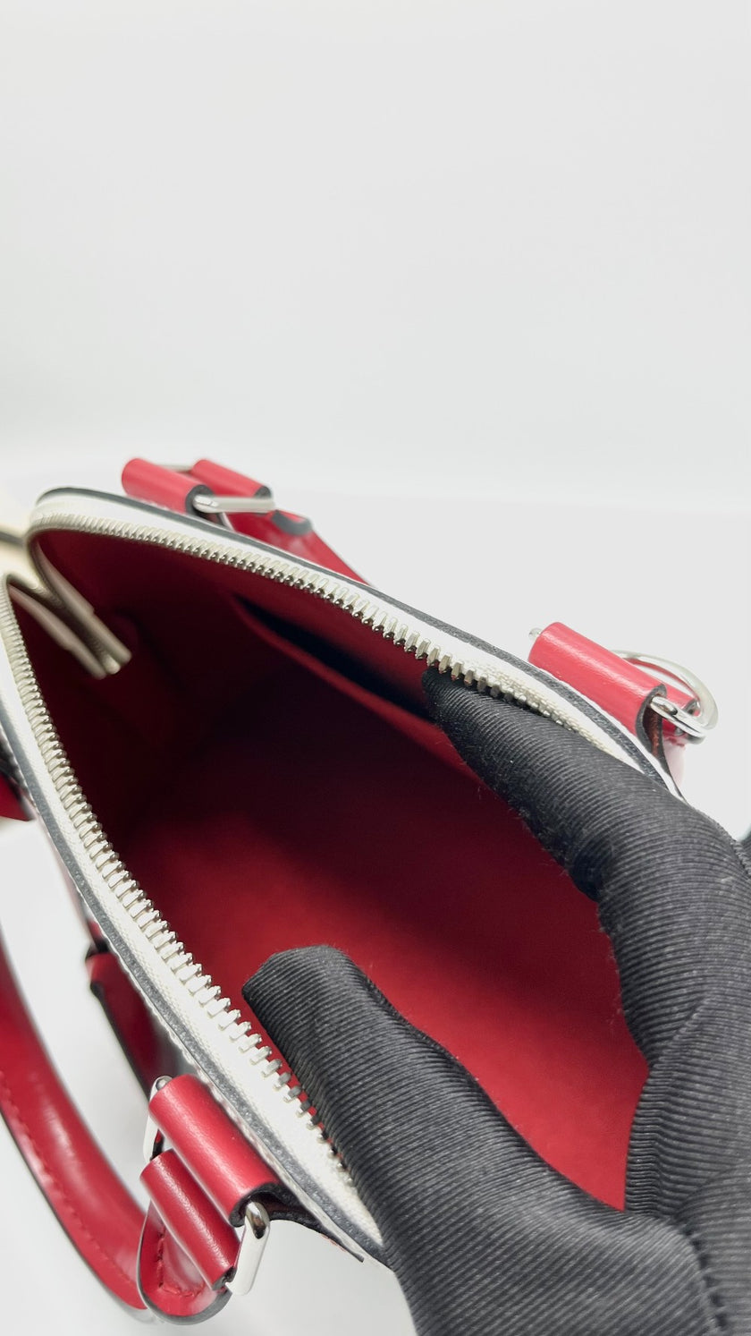 Preowned. LV Alma BB Epi White/Black Red Handle SHW. AA0240|10828