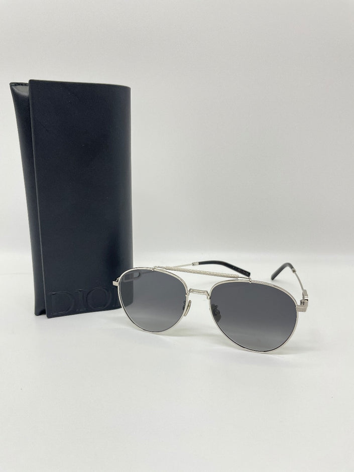 Preowned. Dior Aviator Sunglasses|10302