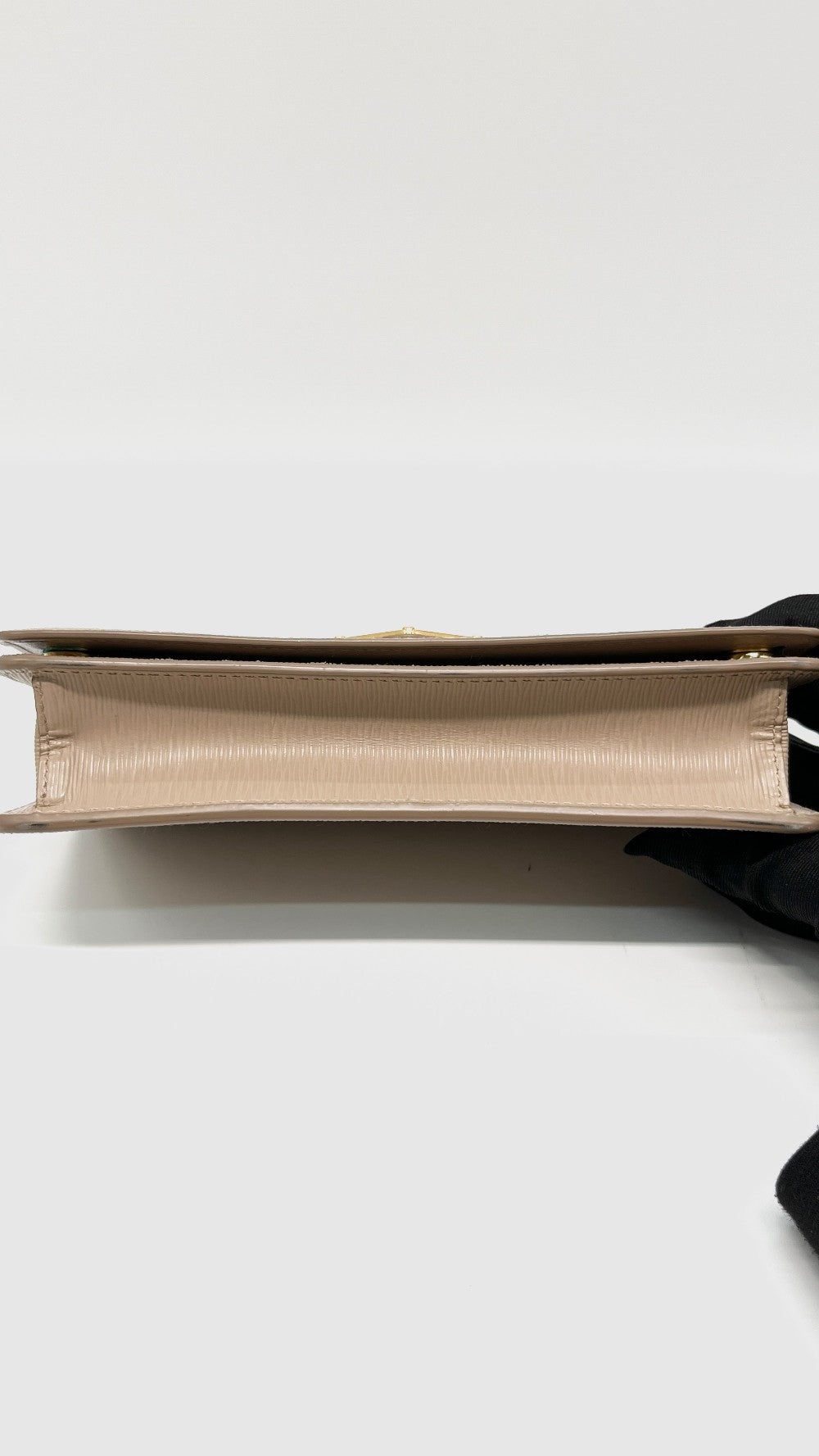 Preowned. Prada 1BP021 Cipria Beige Vitello Move Leather Chain Wallet Crossbody Bag GHW|11252