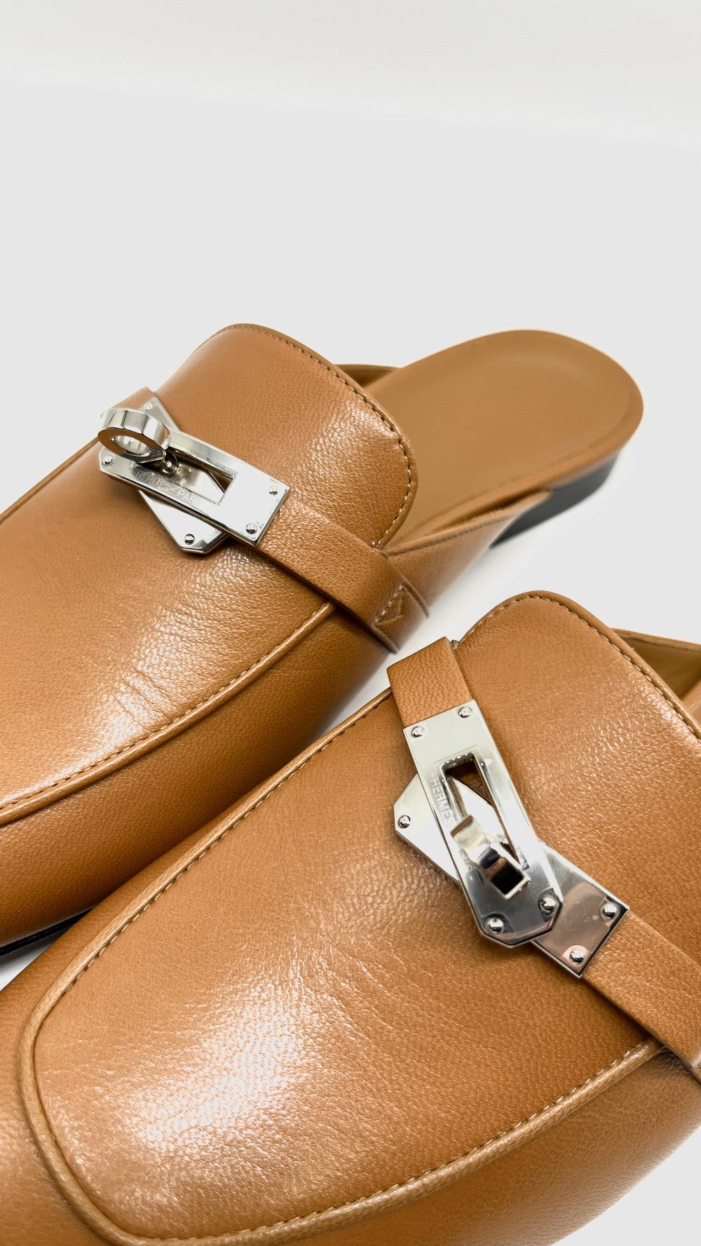 Brand New. Hermes Oz Mule Gold PHW. 37.5|12308