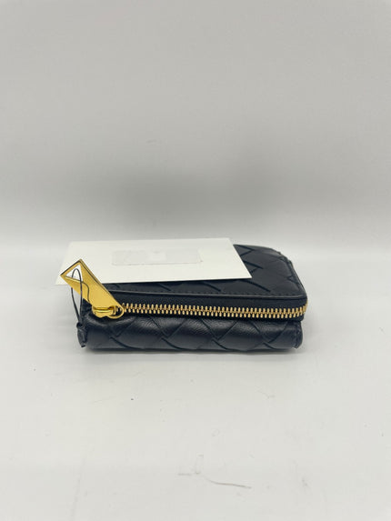 Brand New. Bottega Trifold Wallet Black|12522