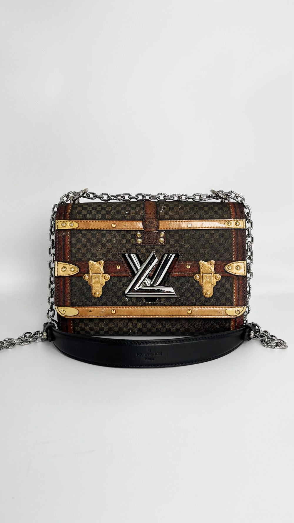 Preowned. LV Time Trunk Twist Damier Shoulder Bag MM SHW. SL2158|4668