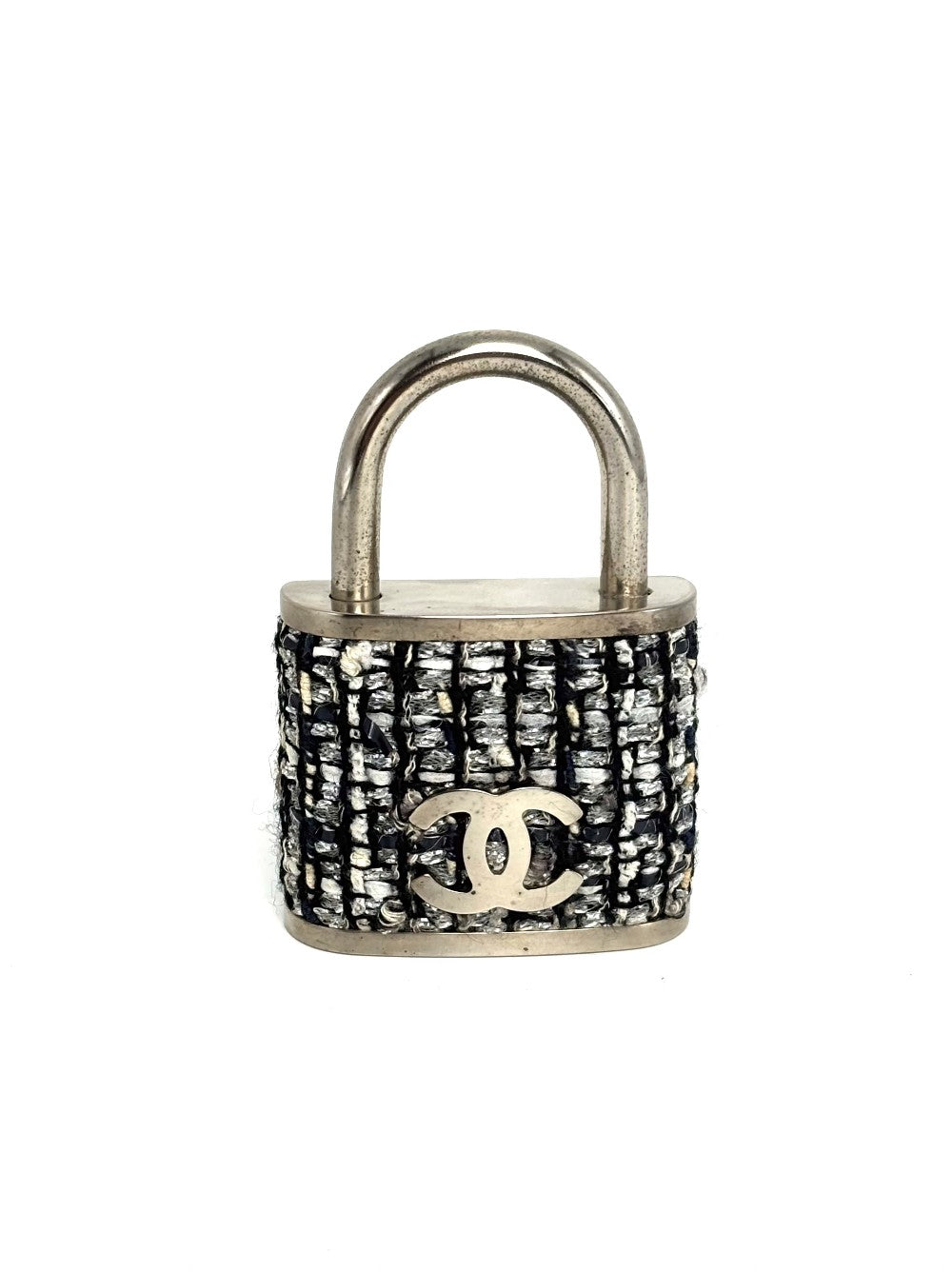 Preowned. Chanel Padlock Brooch|12066