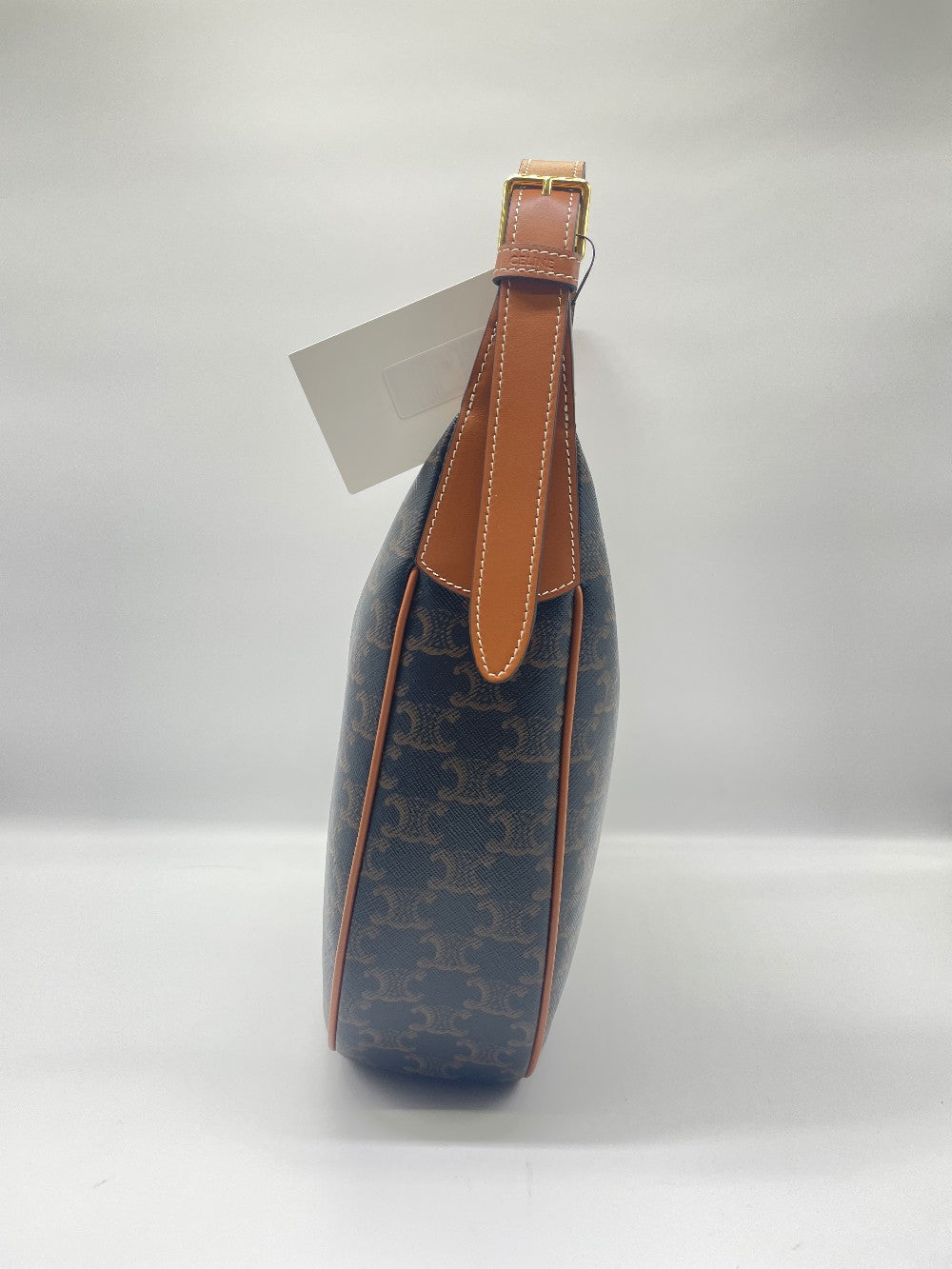 Like New. Celine Triomphe Heloise GHW|9146