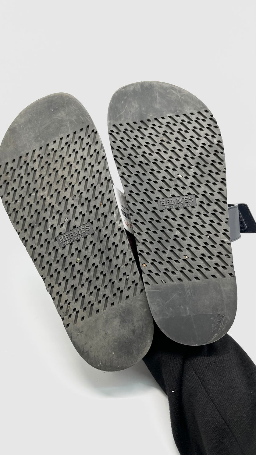 Preowned. Hermes Chypre Bordeaux. 42|9324