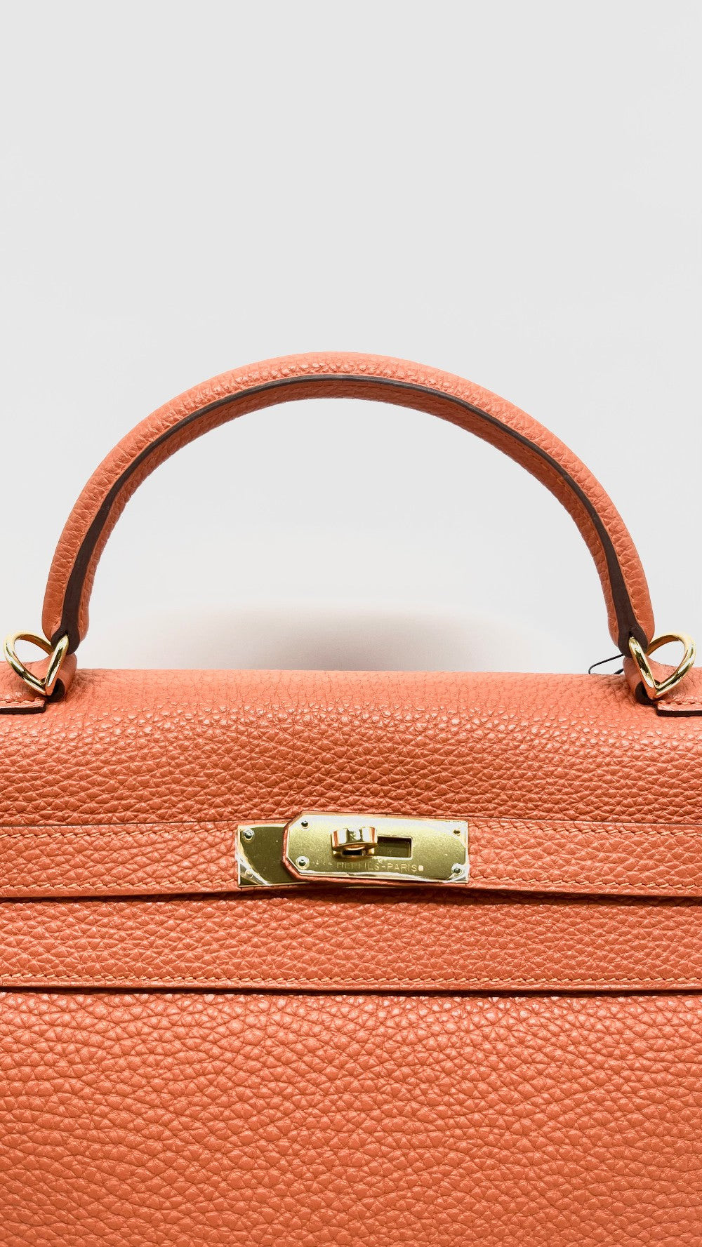 Preowned. Hermes Kelly 32 Togo Orange GHW. N Square 189.S|14658