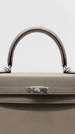 Brand New. Hermes Kelly 25 Etain Epsom Sellier PHW. UNS433AF|6505