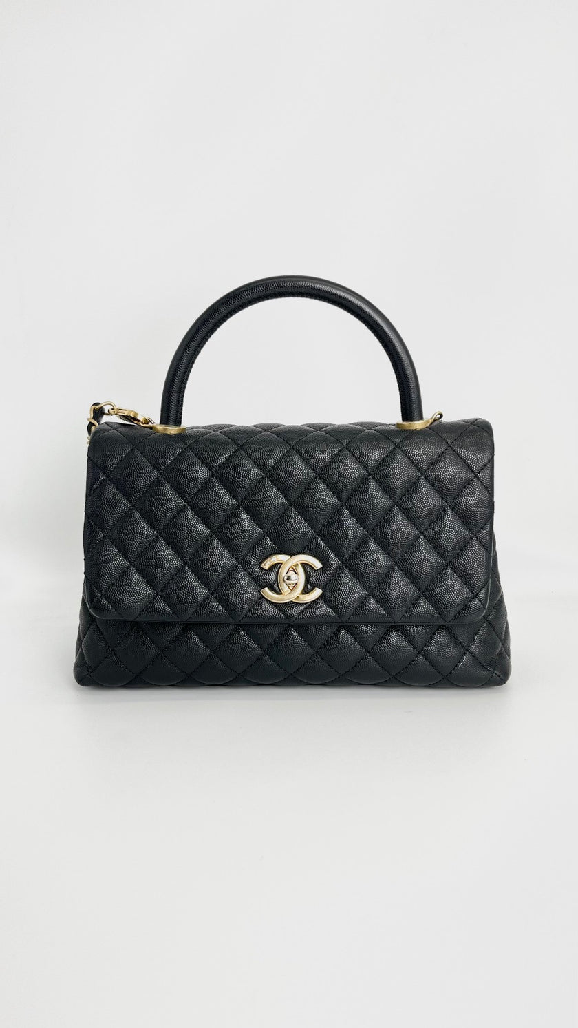 Preowned. Chanel Medium Coco Handle Black. 24190925|3990