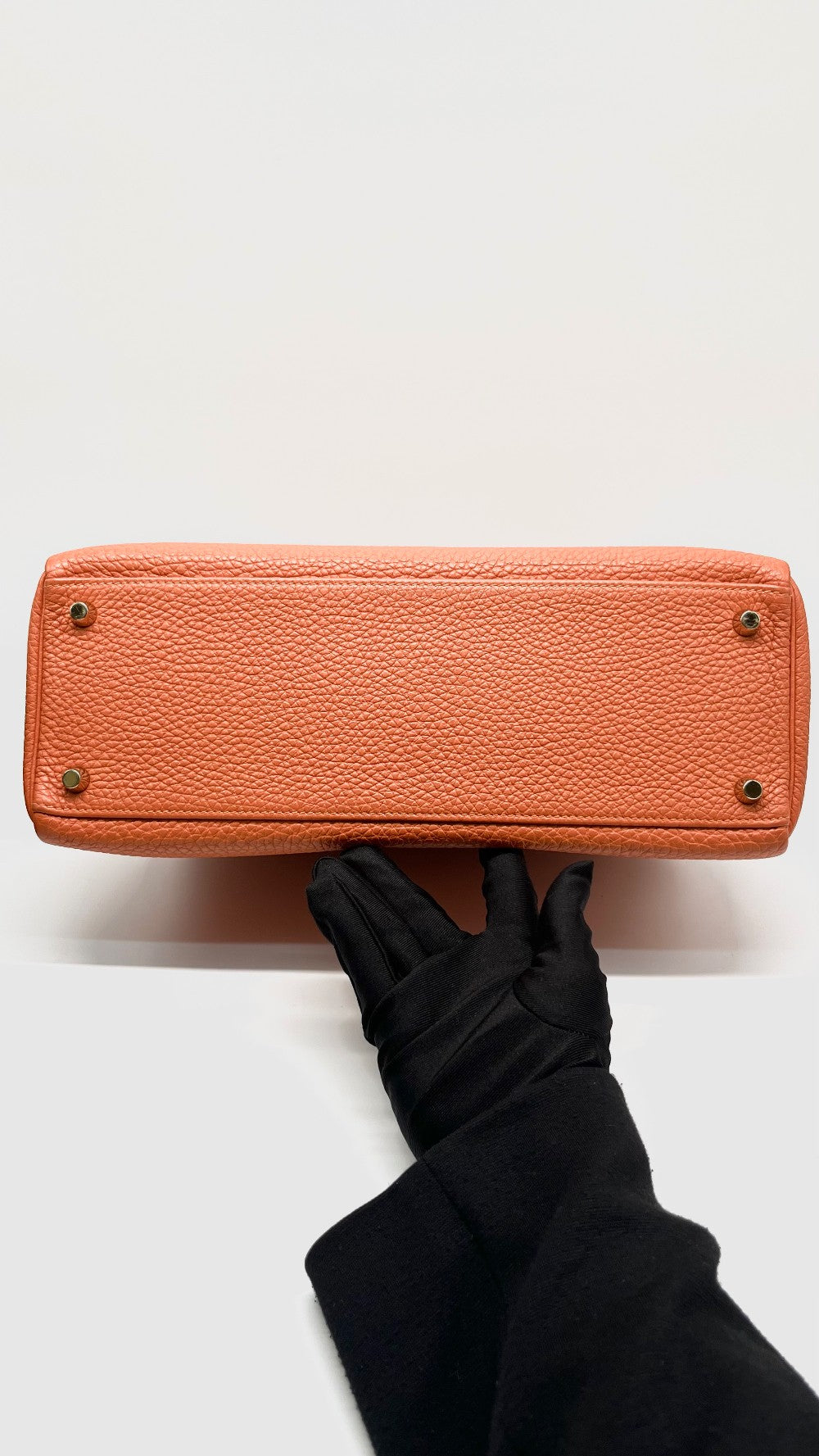 Preowned. Hermes Kelly 32 Togo Orange GHW. N Square 189.S|14661