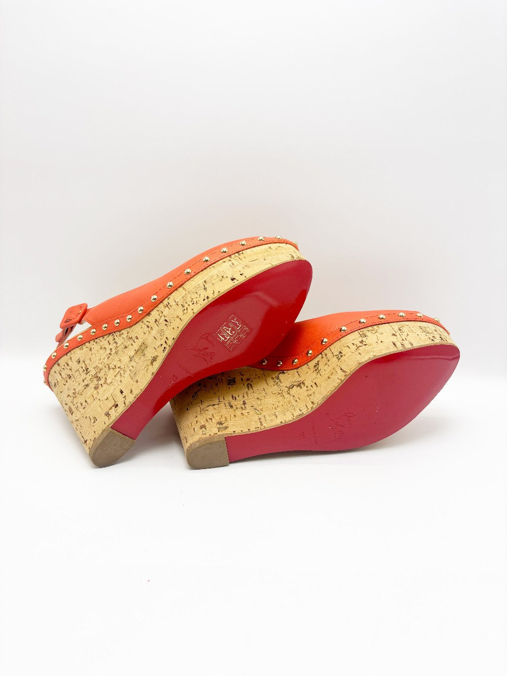 Unused. Christian Louboutin Monico Slingback Cork Platform Wedge Flame/Gold. 39|17848