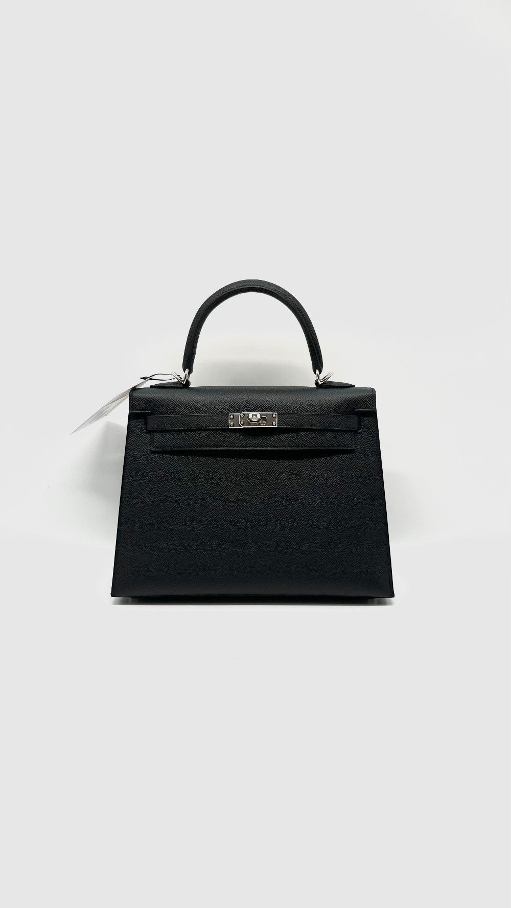 Brand New. Hermes Kelly 25 Black Epsom Sellier PHW. KMU951PA|14352