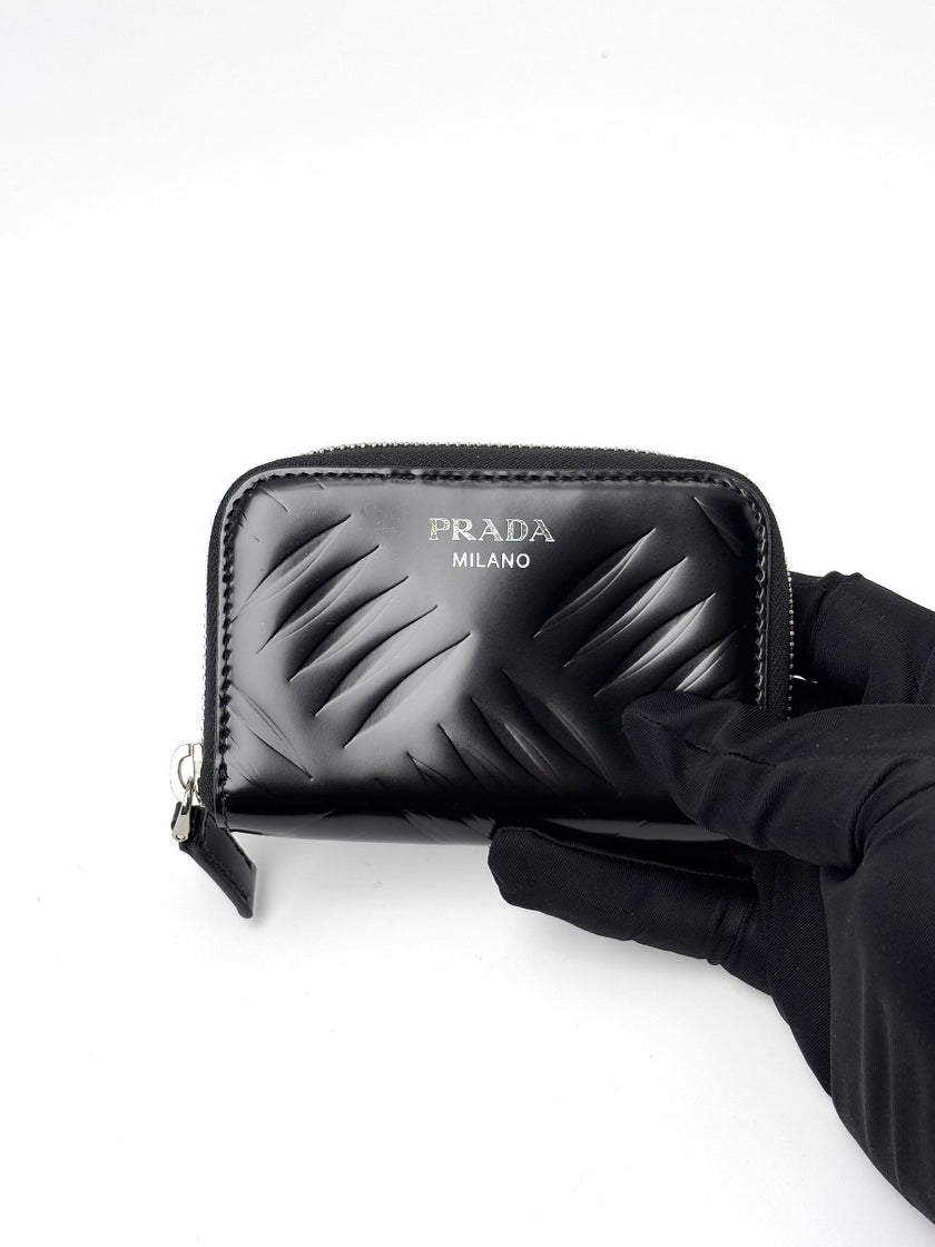 Brand New. Prada Zip Card Holder Black Calfskin|7217
