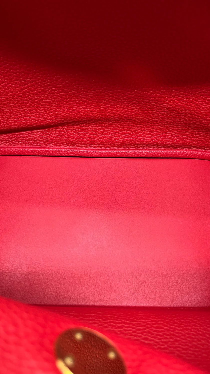 Like New. Hermes Lindy 30 Rouge Casaque Togo GHW. TNN005KA|5329