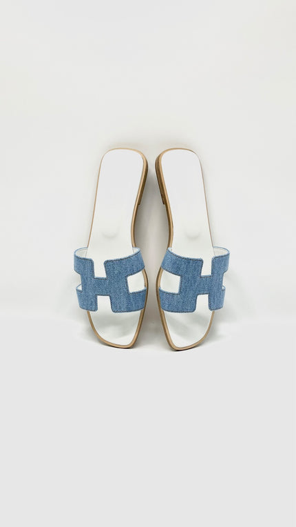 Brand New. Hermes Oran Sandals Light Denim/White. 38.5|10251