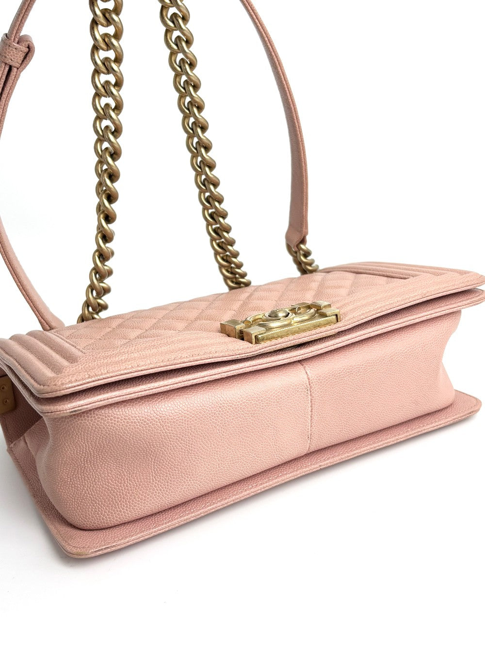 Preowned. Chanel Leboy Old Medium Light Pink. 25398279|4310
