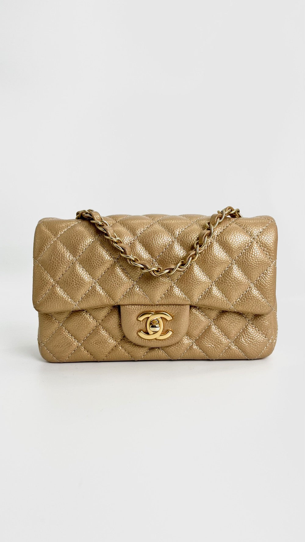 Like New. Chanel Mini Rectangular Flap Gold. 20519954|4207