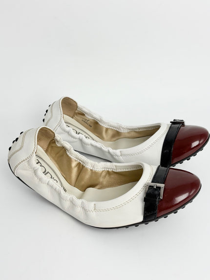Preowned. Tods Flats White/Red. 37|12561