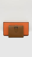 Preowned. Hermes Bearn Compact Wallet Gold PHW. YBY009CX|9358