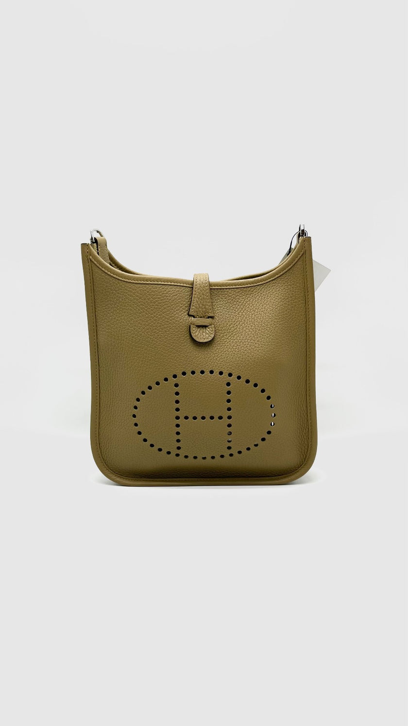 Brand New. Hermes Evelyne 23 Dune Togo PHW. GBS001ZB|16792
