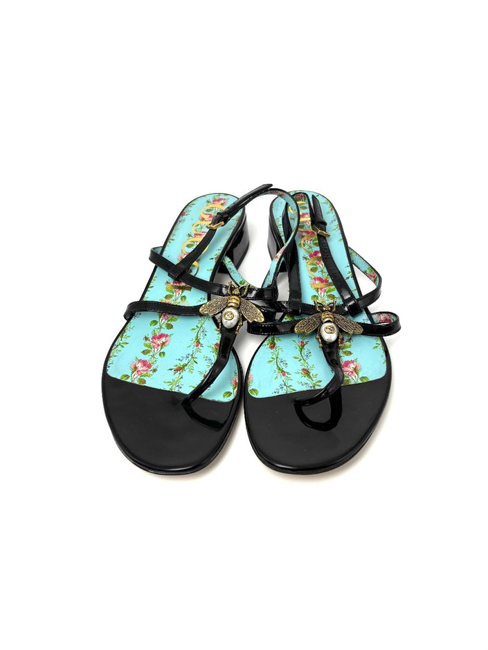 Brand New. Gucci Bee Thongs Patent Black. 39|9017