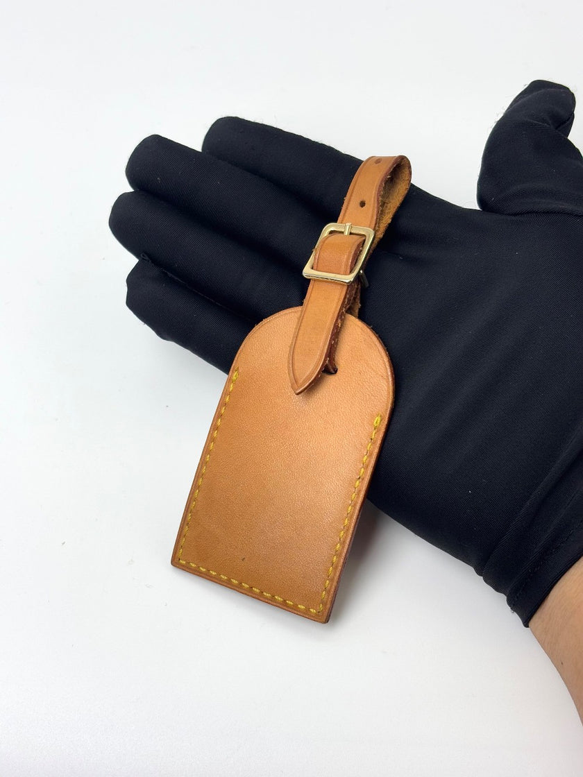 Preowned. LV Bag Tag|6806