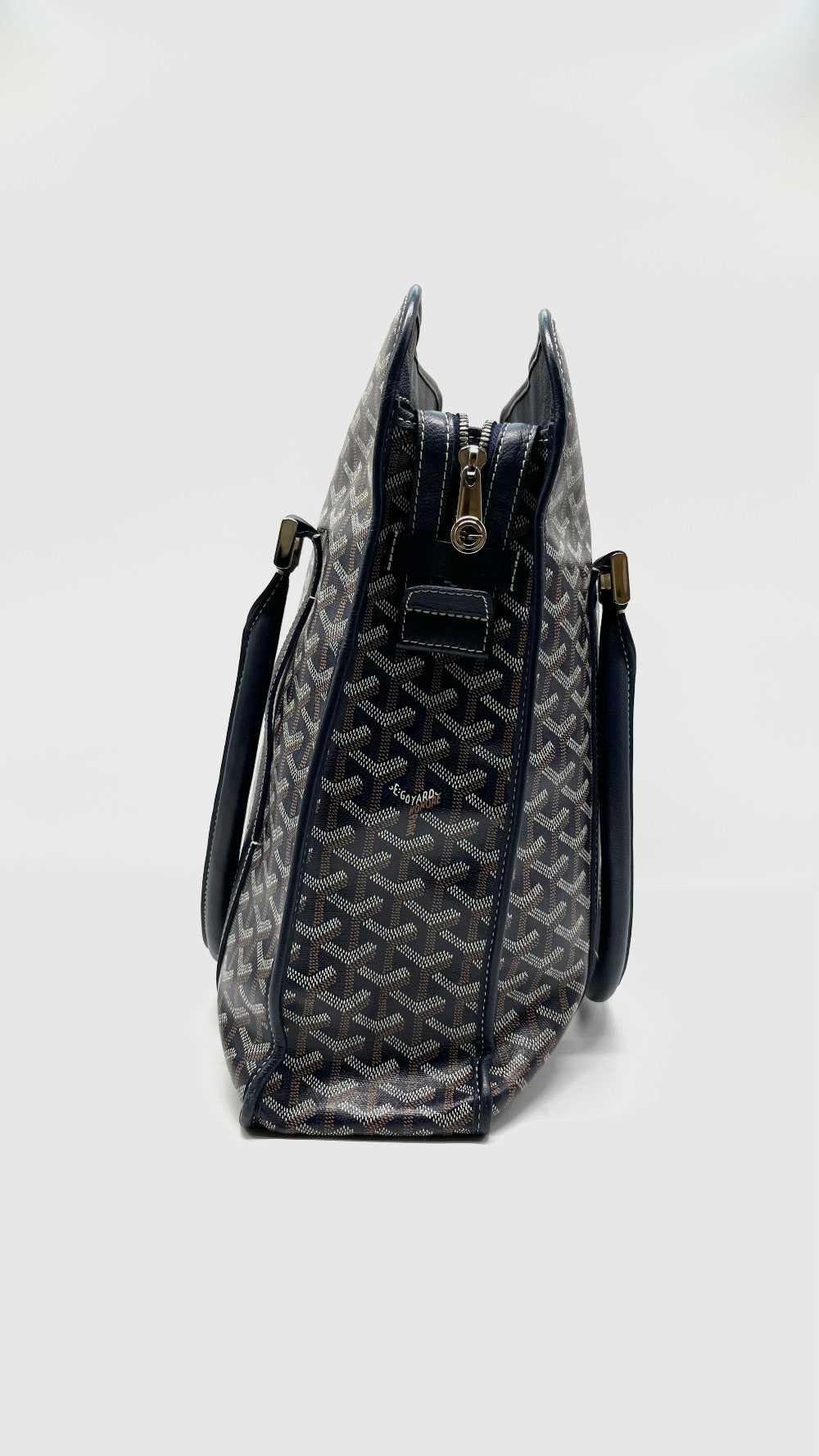 Preowned. Goyard Bourgogne Tote Blue. SOA020232|13980