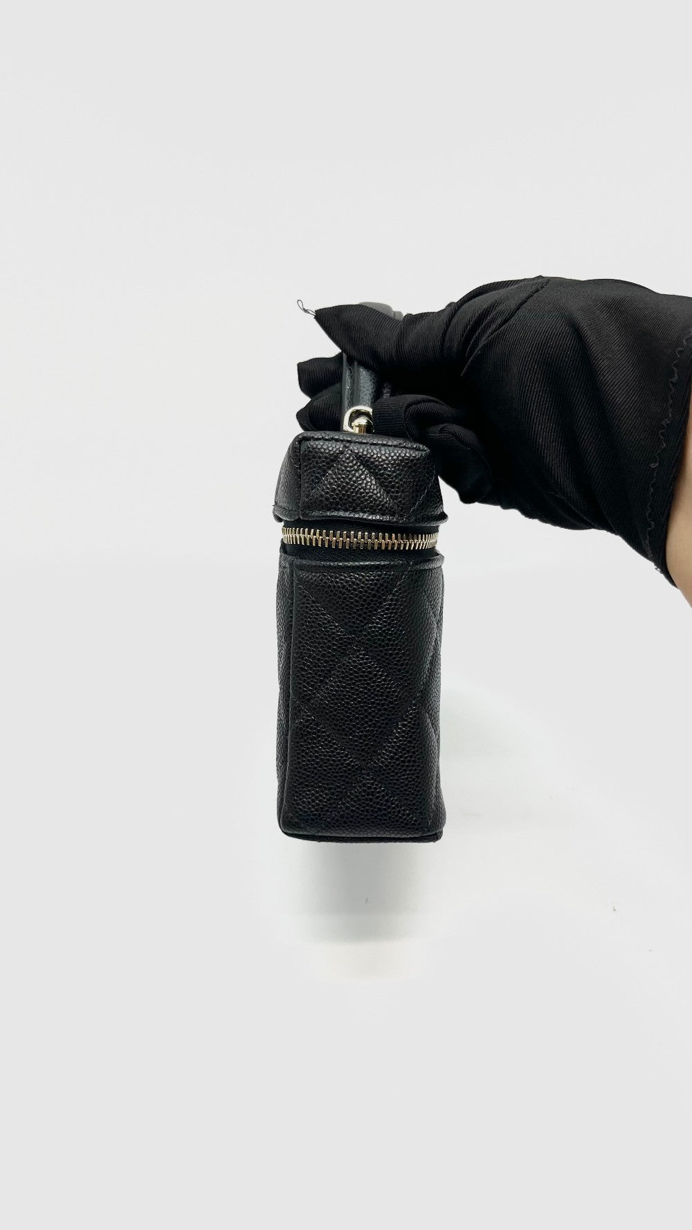 Brand New. Chanel Top Handle Slim Vanity Black Caviar GHW. XA62K338|16067