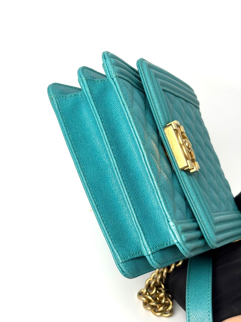 [SALE] Preowned. Chanel North South Leboy Turquoise GHW. 28145395|8051