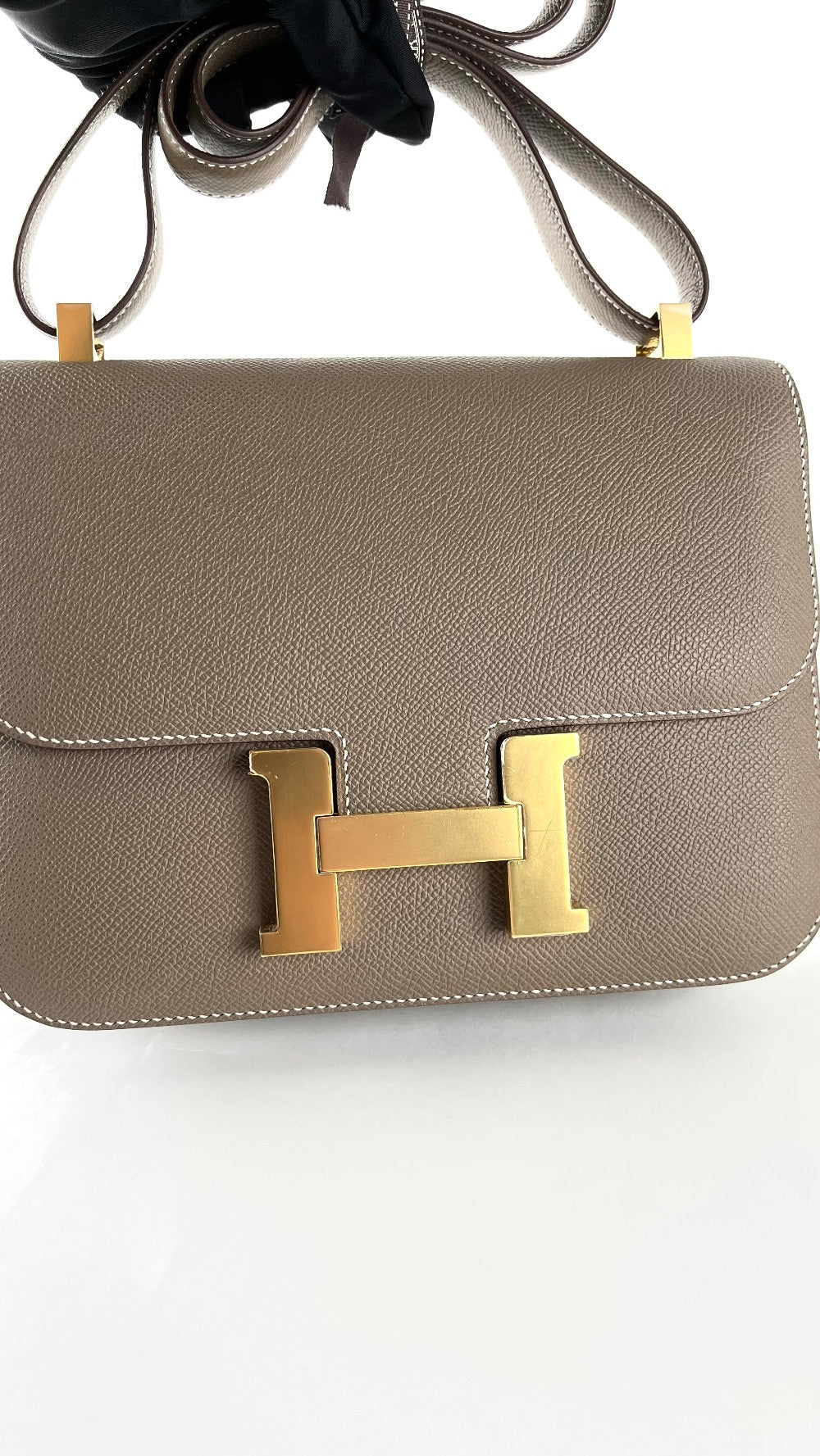 Brand New. Hermes Constance 24 Etoupe GHW Epsom. BCT387UK|4828
