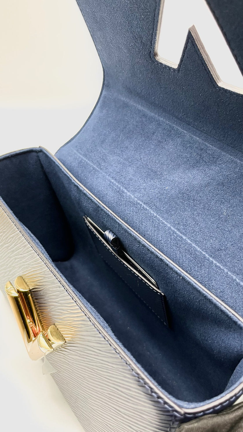 Unused LV Twist Epi MM Indigo. FL4138|9901