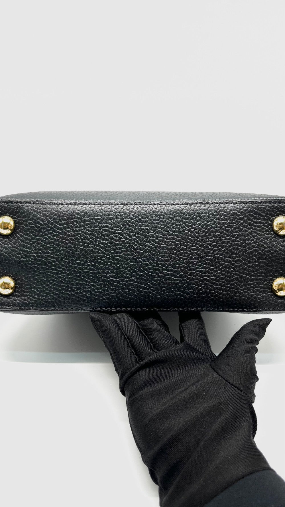 Preowned. LV Capucines BB Black GHW|12216