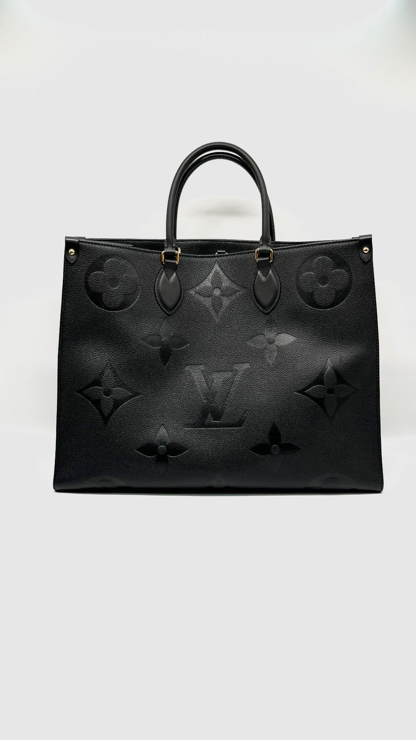 Like. New LV OTG Mono Black. MCHP|13414