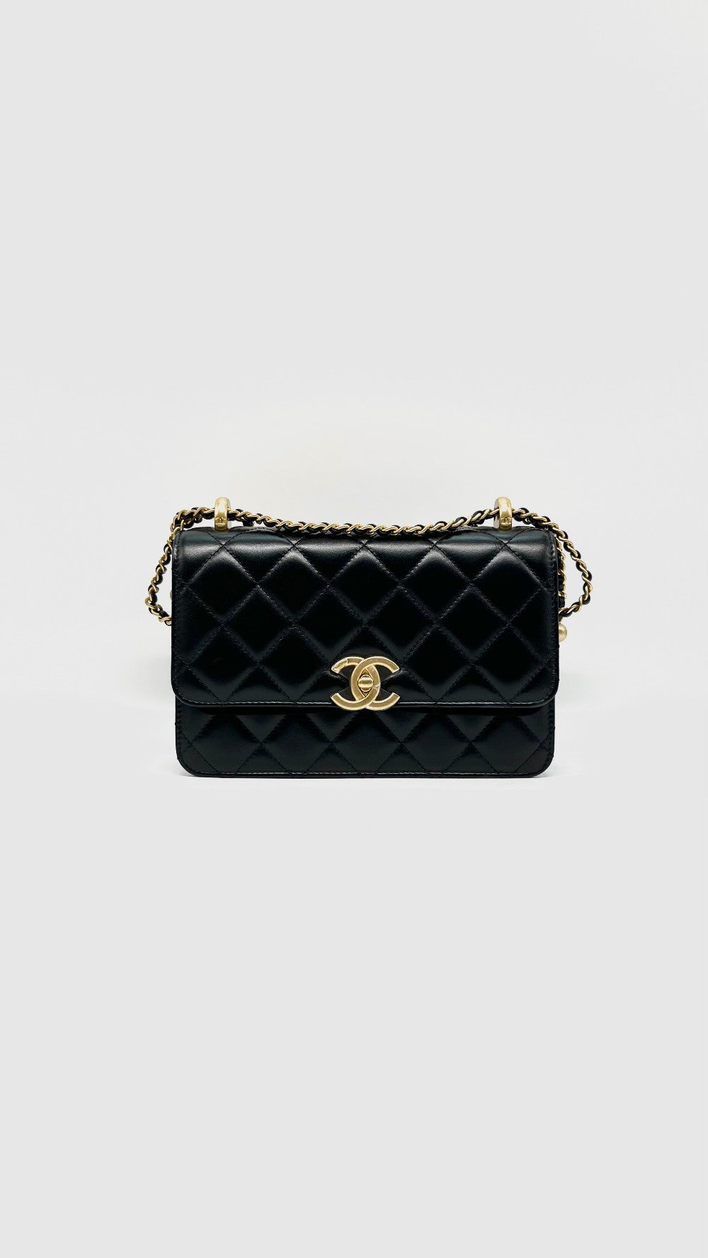 Brand New. Chanel 24C Season Flap Mini Black Adjustable Chain Strap GHW. X456C0P1|15154